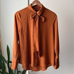 Mine Tan Polka Dot Top with neck tie S burn orange